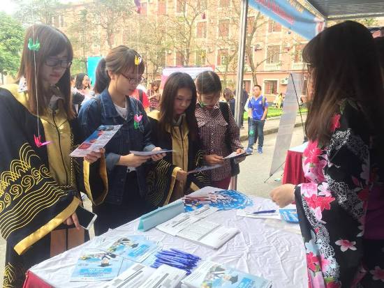 Gần 6.000 cơ hội tuyển dụng tại Ngày hội việc làm 2017 ảnh 1
